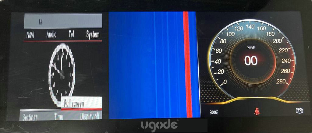 Mercedes-Benz Android screen display malfunction