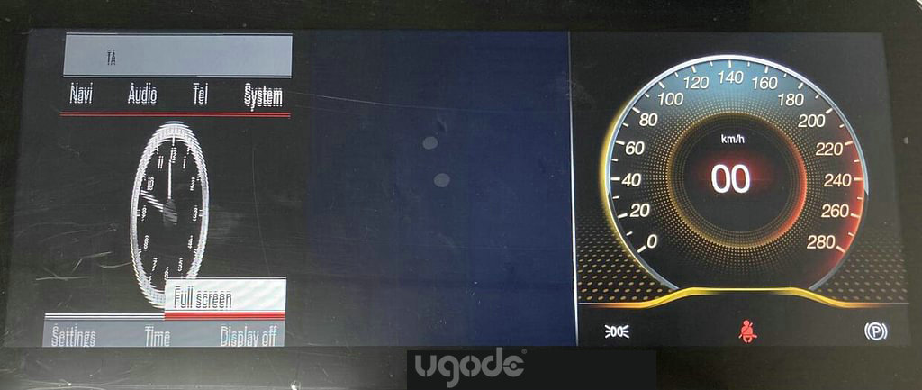 Mercedes-Benz Android screen display malfunction